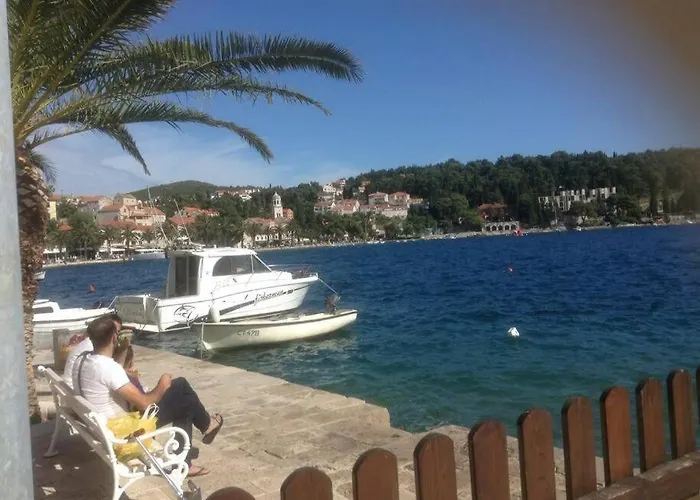 公寓 Lovely Split Level With Sea View, Pool, Free Parking And Wifi