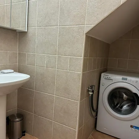 Apartamento Lovely Split Level With Sea View, Pool, Free Parking And Wifi