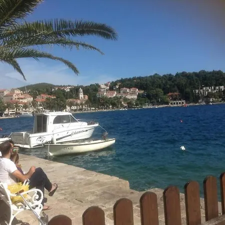 Apartament Lovely Split Level With Sea View, Pool, Free Parking And Wifi